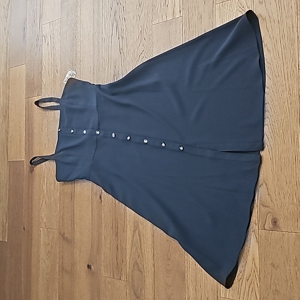 New Gianni Bini dress